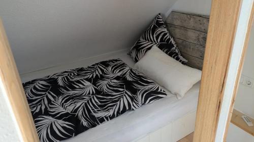Broeckel Apartment | Mauseburg