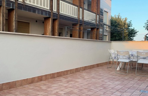 Montegrotto Terme Apartment | MAX'S RESIDENCE:Cozy modern apartment with pets allowed