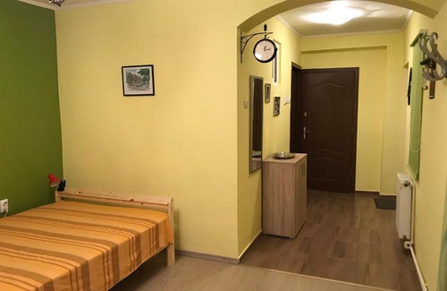 Bucharest Apartment | Maxi Suite near the Parliament