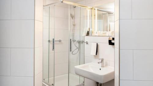 Weil am Rhein Hotel | Maximilian Hotel & Apartments Weil am Rhein/Basel