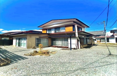 Fujiyoshida House | Maximum 7 people | Rent a warm Japanesestyle room exclusively 5 minutes by car to FujiQ Highland/Fujiyoshida Yamanashi