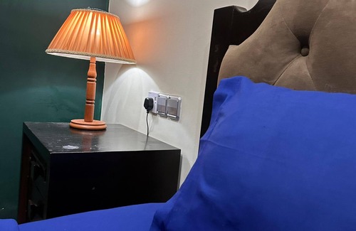 Jambu Hotel | MAXWELL INN LUXURY HOTEL