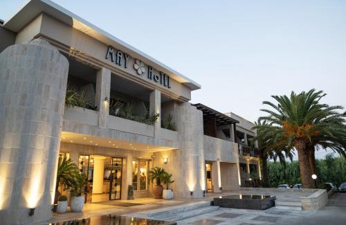 Platanes Hotel | May Beach Hotel
