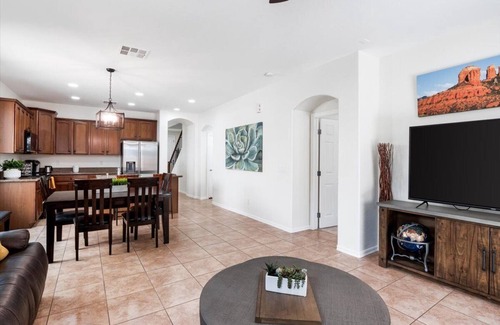 Queen Creek House | May Special! Spacious 4 BR 2 Living Room! With Community Pool