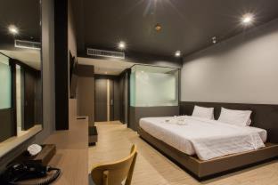 Ban Bo Han Hotel | Maya Phuket Airport Hotel-Naiyang Beach