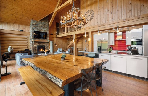 Wentworth-Nord Ski Chalet | Mazama | Private Lake | Hot tub | Sauna | 16 pers | Kayak | Paddleboard