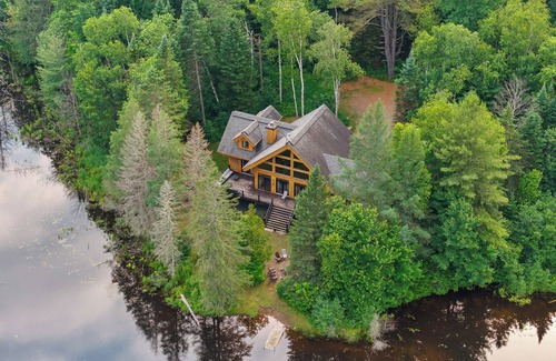 Wentworth-Nord Ski Chalet | Mazama | Private Lake | Hot tub | Sauna | 16 pers | Kayak | Paddleboard