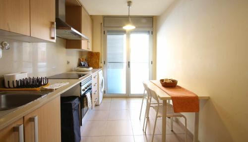 Mataro Apartment | Mazi Apartments Downtown