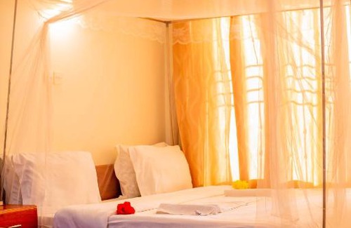 Rungwe Hotel | MBEYA PARADISE INN