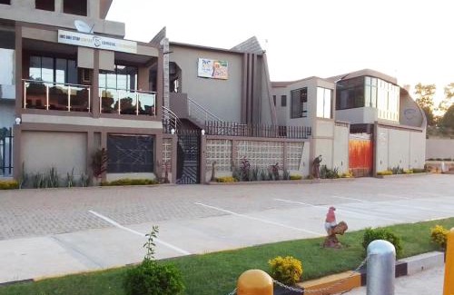 Xai-Xai Hotel | MC One Stop Road Lounge Hotel