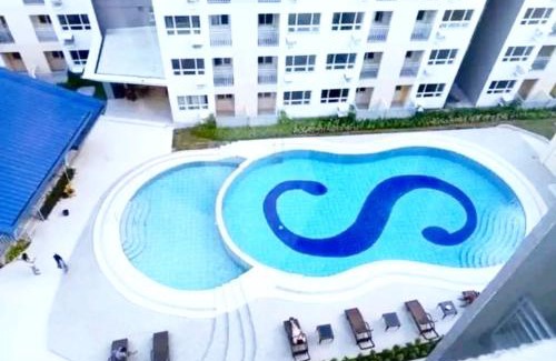 Sasa Apartment | MC suites 2 Bedrooms condotel Staycation Davao City, Near davao airport SMX Sm lanang, Near Samal, Abreeza,Dusit, Azuela cove, sasa port, walking distance to sasa wharf
