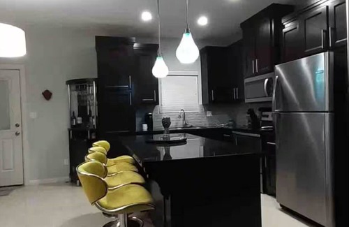 McAllen Apartment | McAllen TX Apartment 2-Bedroom, Patio, Grill close Airport-Shopping