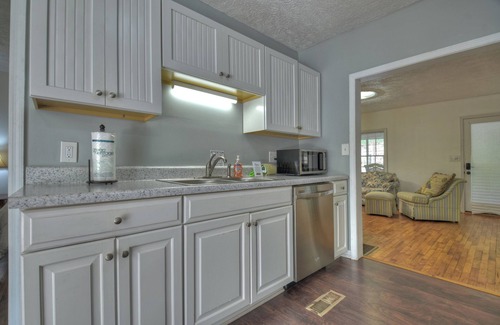 Williamstown House | McCaysville River House| Fish from Cabin | Outdoor Fireplace |
