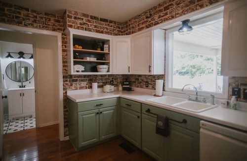 Ooltewah Other | McDaniel Farmhouse with pool & 12 person hot tub