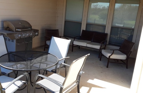 McKinney House | McKinney Oaks - Fully Furnished 30+ Days