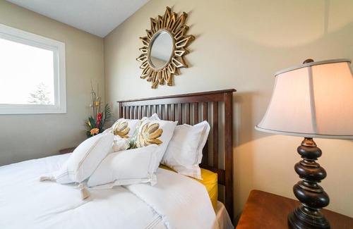 Jasper Place Apartment | McKinnon Pointe #302