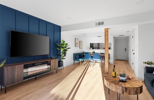 South Lamar House | MCM Condo Near DT SoCo Pet Friendly