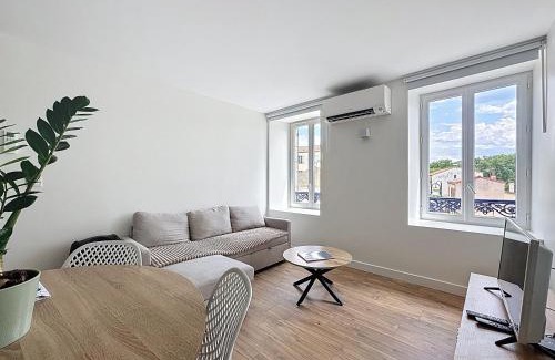 Coudes Apartment | Mcosy 5, T2, 4 personnes, clim, proche A75