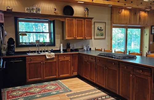 Rushford House | MCR is a property that features seclusion and privacy that is hard to find.