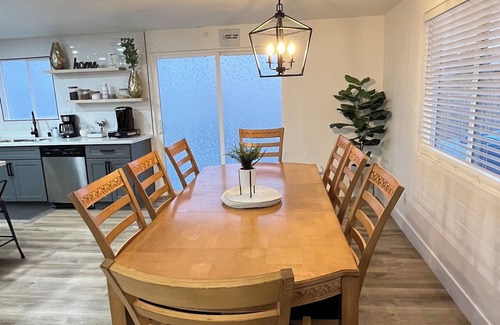 Sunrise Manor House | MDRN 4BEDRM House in Las Vegas, 10mins from airport