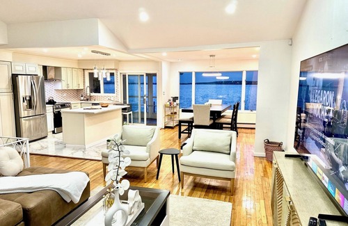 Baldwin Harbor Apartment | Me-Skye Waterfront Retreat