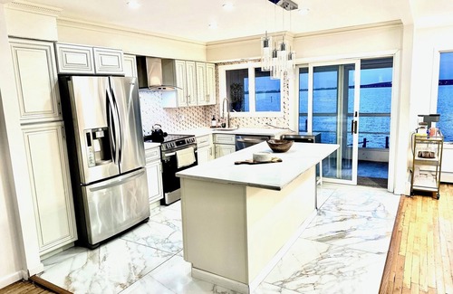 Baldwin Harbor Apartment | Me-Skye Waterfront Retreat