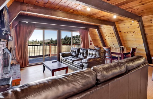 Whispering Forest Cabin | Meadow View Chalet- Ultra Serene Shay Meadow Location