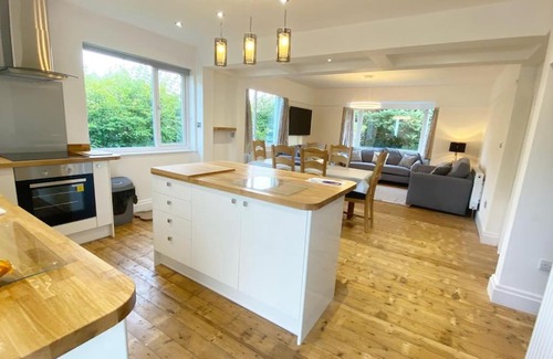 Troutbeck Bridge House | Meadowside, Troutbeck Bridge with offsite health club