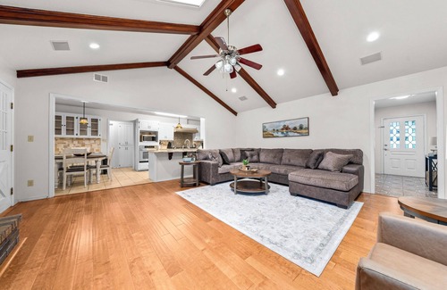 Uniontown House | Meandering Way Getaway