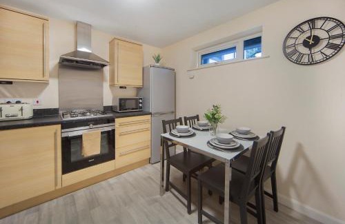 Central Aberdeen Apartment | Mearns Street Lodge ✪ Grampian Lettings Ltd