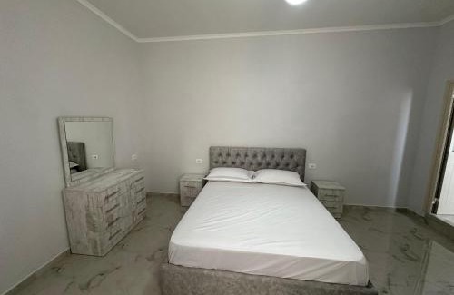 Rade Apartment | Meca 2025 Apartments