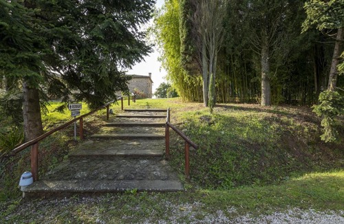 Caprese Michelangelo House | Medieval Farmhouse in Caprese Michelangelo with Terrace