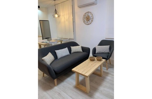 Ciudad Jardin Apartment | MEDINA AZAHARA APARTMENT
