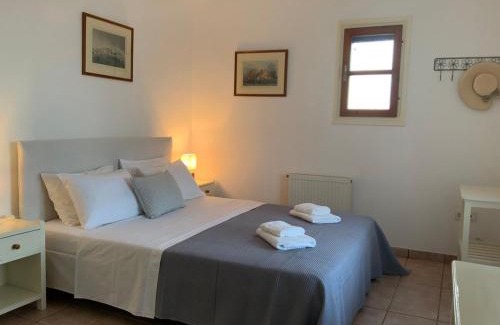 Ampelas House | Mediterranean Cottage