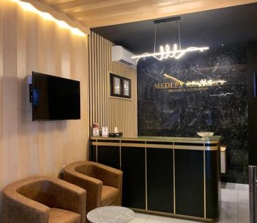 Palakkad Hotel | MEDLEY REGENCY