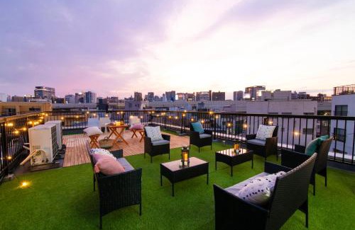 Azumabashi Apartment | Meee Asakusa3F4F 浅草徒歩3分 140平米Max22名 無料駐車場 屋上絶景 渋谷直通