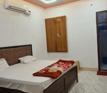 Vrindavan House | Meera Bhawan