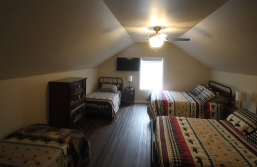 Cheboygan House | Meet Up near Mackinaw