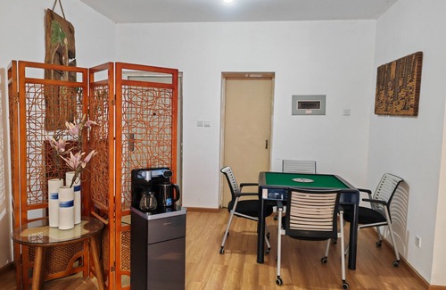 Chenghua Apartment | Meet Your, Panda Base 2-bedroom apartment