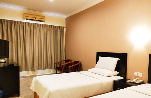 Tanjung Aru Hotel | Megah D'Aru Hotel
