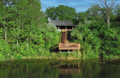 Orange Prairie Cabin | Megan’s Lodge - A Secluded Get-a-way
