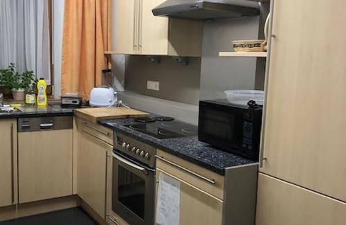 Jerzens Cottage | Mehrbettzimmer - Haus Hubertus