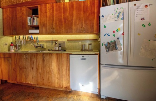 Central Frontenac Cottage | Meisel House - Four Bedroom Cottage, Sleeps 10