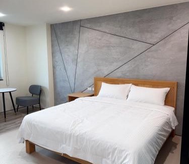 Dongshan Bed & Breakfast | Meishan Jiujiu Landscape B&B
