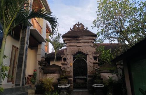 Nyuh Kuning House | Mekenyem House Ubud