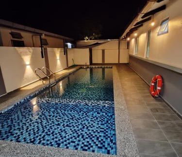 Durian Tunggal Villa | Melaka privatepool bungalow BBQWIFI krubong