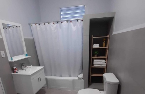 Vega Baja Apartment | Melao Apt 1 @7, charming entire unit w/Wi-Fi, Netflix