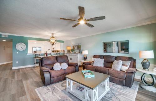 Melbourne Beach Apartment | Melbourne Beach Oceanfront Condo with Pool Access!