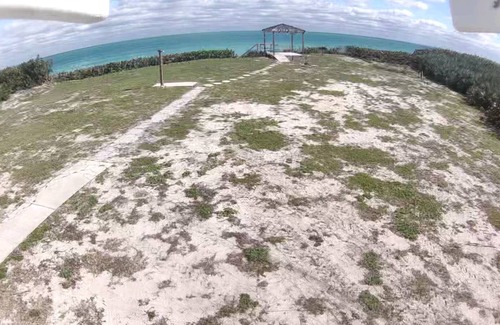 Melbourne Beach House | Melbourne Beach Florida Ocean front 2 houses plus an apt. sleeps 18