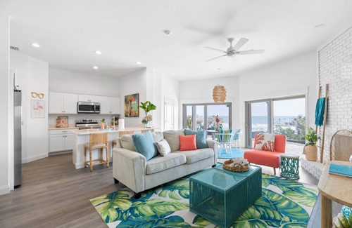 Melbourne Beach Condo | Melbourne Beachfront Oasis - Dune Sunrise Villa